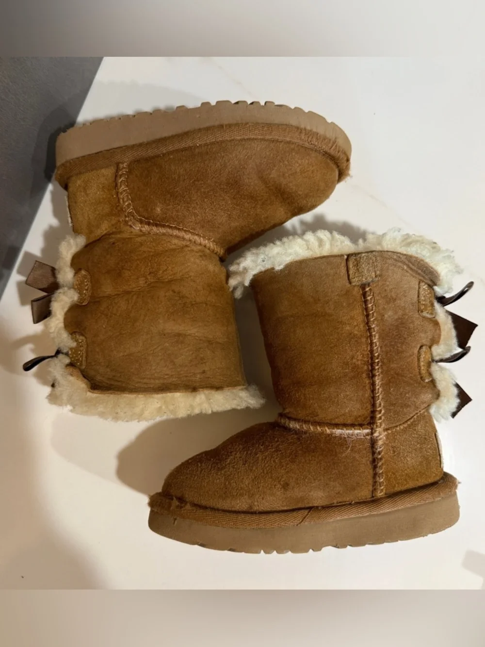 UGG - Girls Bailey Bow Boots, style# 3280T